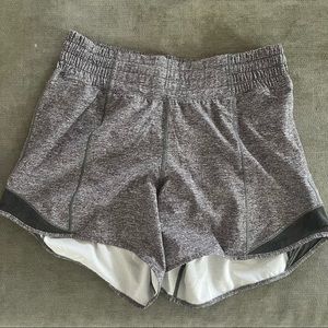 Lululemon Hottie Hot High Rise 4” Inseam Size 4